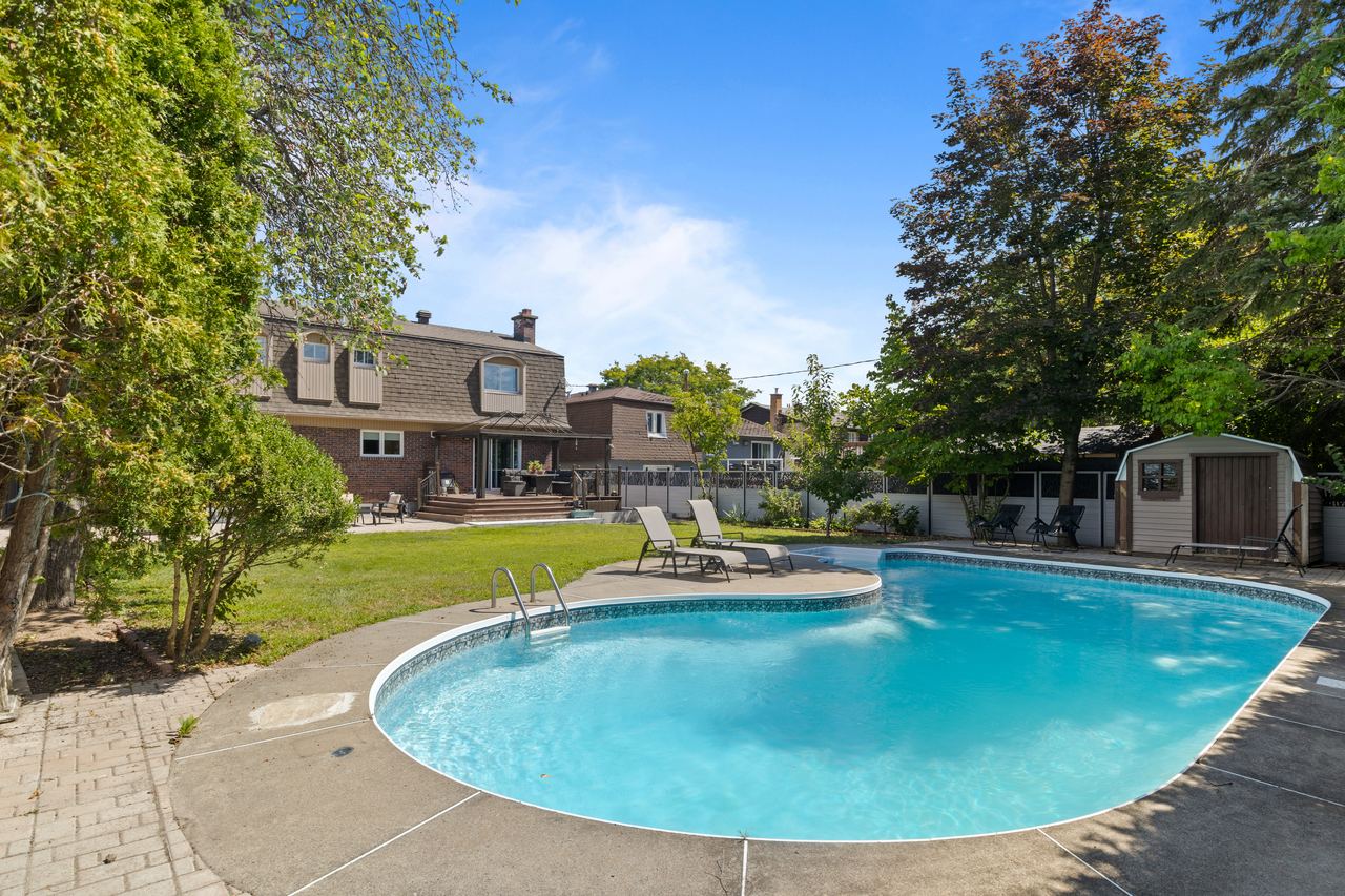 Family Home, photographed by SharpShot Media