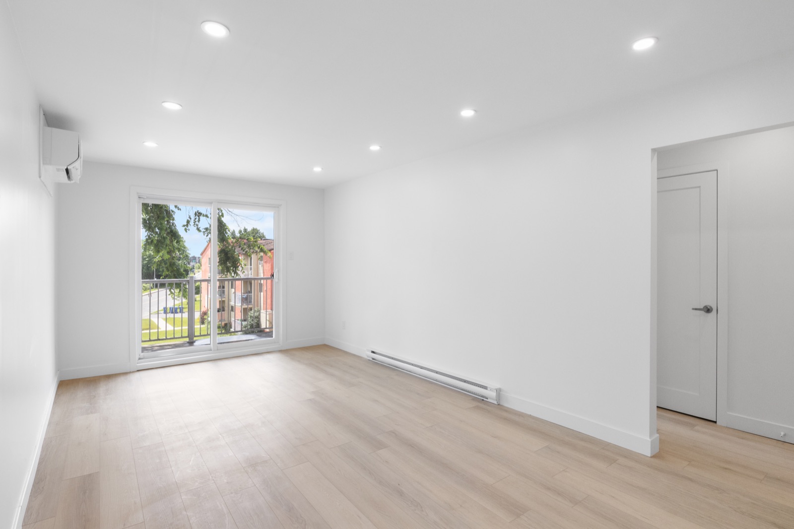 Empty living room before virtual staging
